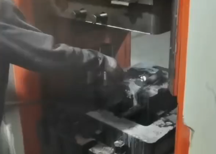 伺服螺旋壓力機鍛造鋁合金 伺服螺旋壓力機鍛造鋁合金